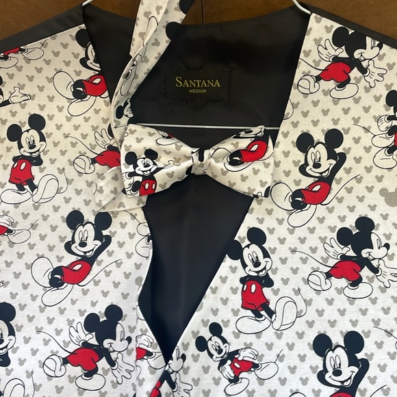 Mickey Vest and Bow Tie New Size Medium - Picture 2 of 3
